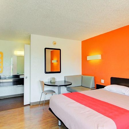 Motel 6-Oklahoma City, Ok - Frontier City Екстериор снимка