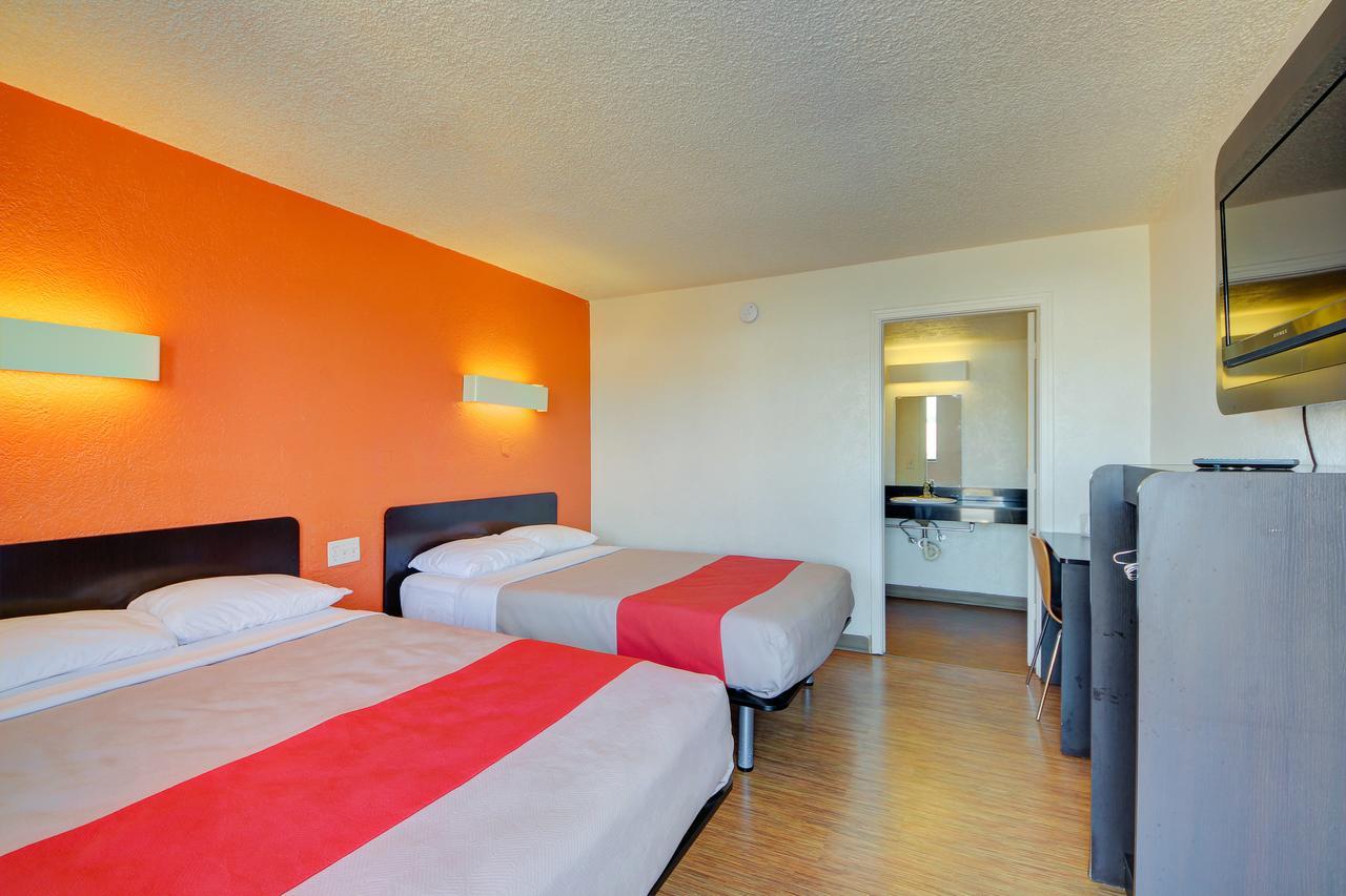 Motel 6-Oklahoma City, Ok - Frontier City Стая снимка