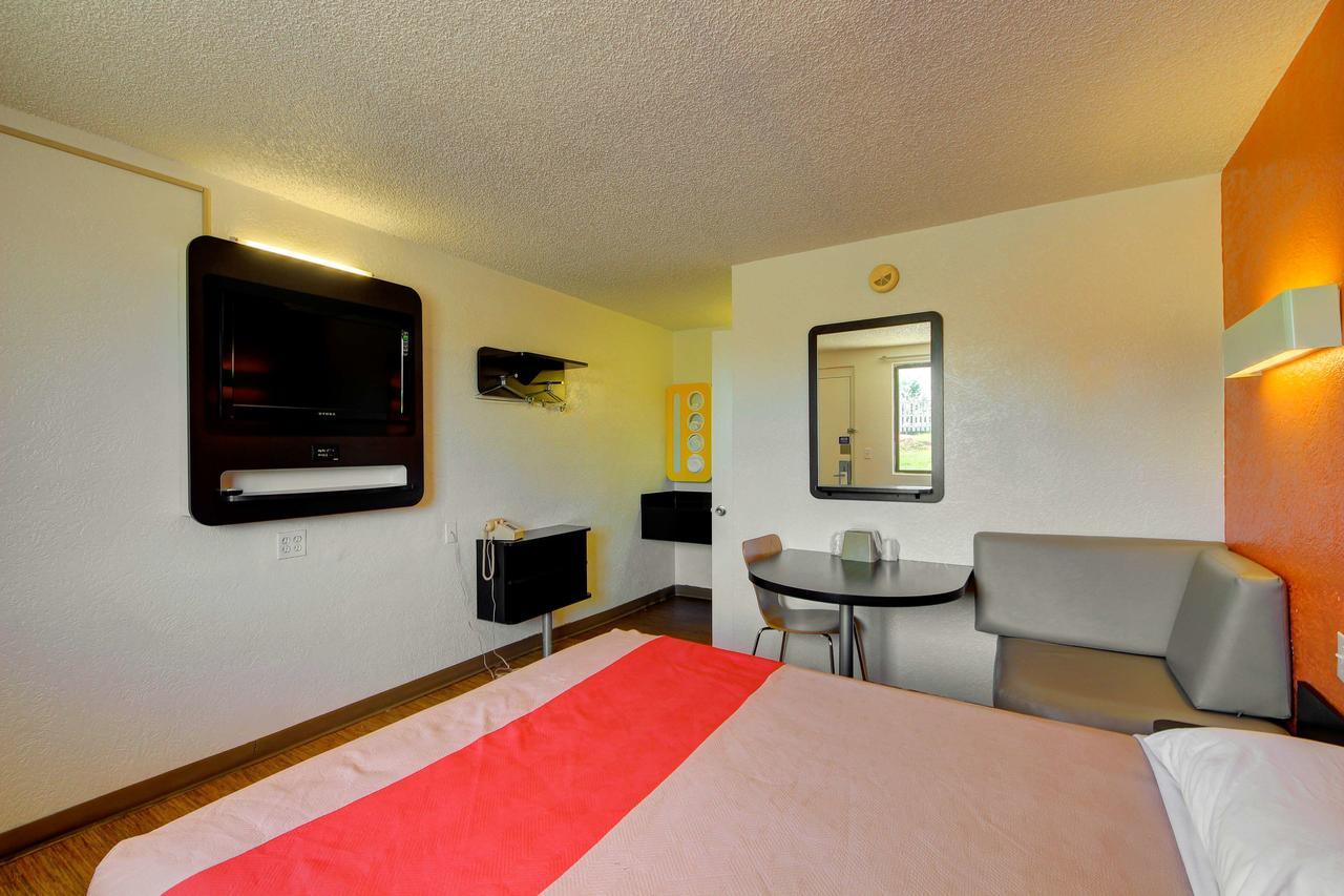 Motel 6-Oklahoma City, Ok - Frontier City Екстериор снимка